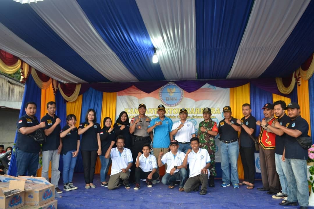 KAMPANYE STOP NARKOBA,BNN KABUPATEN SANGGAU GELAR PAGELARAN SENI KAMPANYE STOP NARKOBA,BNN KABUPATEN SANGGAU GELAR PAGELARAN SENI