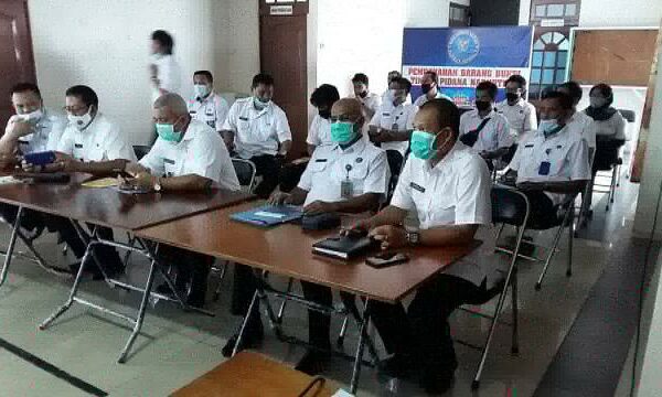 KEPALA BNNK SANGGAU HADIRI MONEV BIDANG PEMBERANTASAN