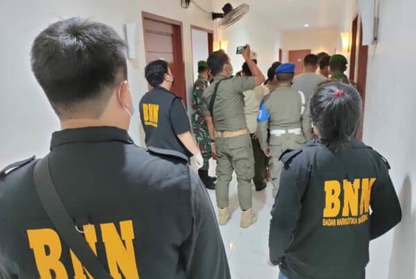 Tim Gabungan Di Sanggau Gelar Razia Pekat,Berhasil Amankan 11 Orang.