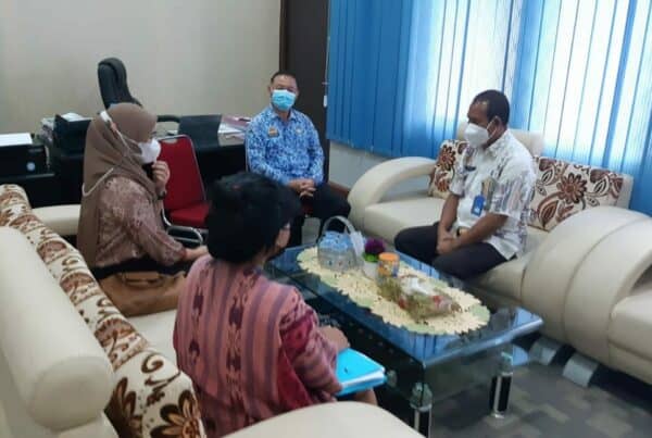Kepala BNNK Sanggau Koordinasi dengan Kepala Dinas Sosial,Pemberdayaan Perempuan,Perlindungan Anak dan Keluarga Berencana (Dinsos P3AKB) Kabupaten Sanggau terkait Inpres Nomor 2 Tahun 2020.