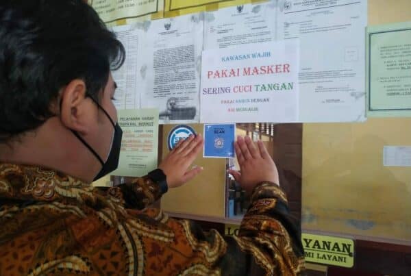Komunikasi Informasi Dan Edukasi (KIE) Di Desa Sungai Mawang Kecamatan Kapuas.
