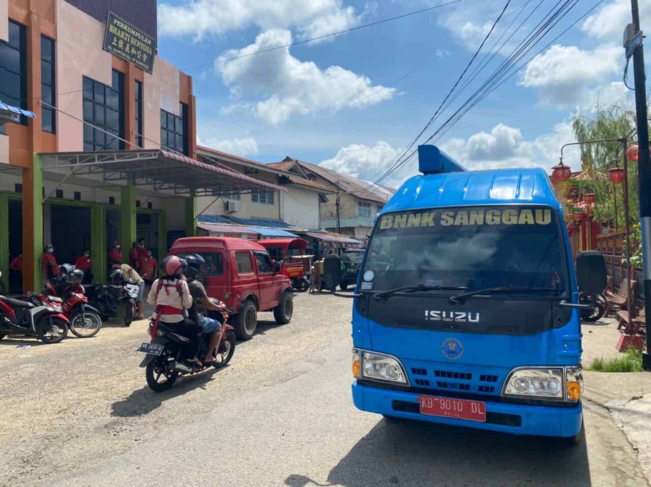 Komunikasi Informasi dan Edukasi (KIE).