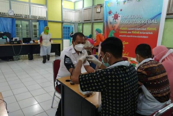 VAKSINASI COVID-19 TAHAP 1 PERSONIL BNNK SANGGAU.