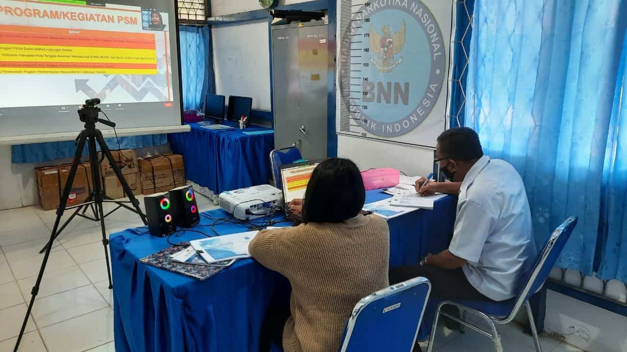 Rapat Kerja Teknis BNNP dan BNNK Dalam Upaya Sinkronisasi Pelaksanaan Program Pemberdayaan Masyarakat Rapat Kerja Teknis BNNP dan BNNK Dalam Upaya Sinkronisasi Pelaksanaan Program Pemberdayaan Masyarakat