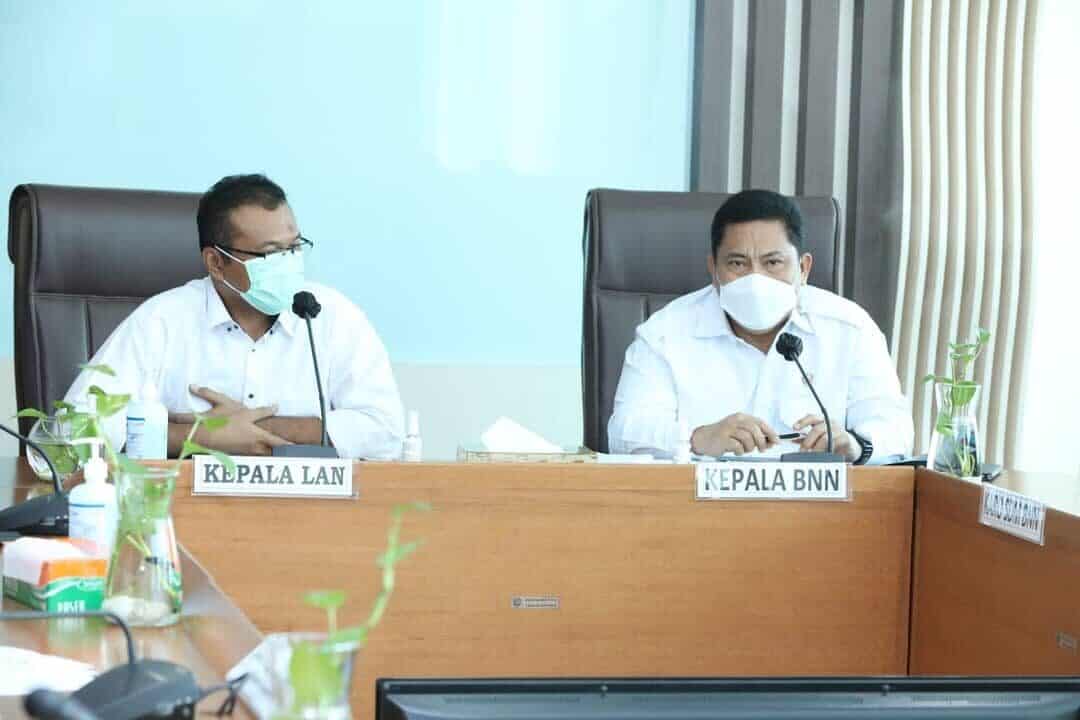 BNN RI DAN LAN JALIN KERJASAMA PENGGUNAAN APLIKASI "SIPKA" DAN PKN II ANGKATAN 1 BNN RI DAN LAN JALIN KERJASAMA PENGGUNAAN APLIKASI “SIPKA” DAN PKN II ANGKATAN 1