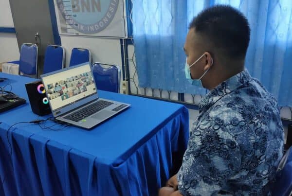 OPTIMALISASI MEDIA SOSIAL DAN ANEV SERTA PEMBAHASAN LOMBA VIDEO "WAR ON DRUGS CHALLENGE" ALA TIK TOK. OPTIMALISASI MEDIA SOSIAL DAN ANEV SERTA PEMBAHASAN LOMBA VIDEO “WAR ON DRUGS CHALLENGE” ALA TIK TOK.
