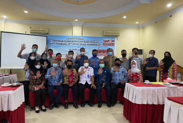 RAPAT KERJA PROGRAM PEMBERDAYAAN MASYARAKAT ANTI NARKOBA DI LINGKUNGAN PENDIDIKAN.