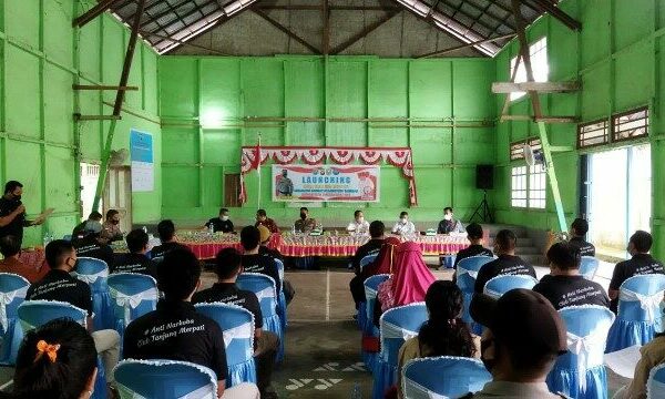 Kepala BNN Kabupaten Sanggau Menghadiri Undangan Launching Desa Berrsinar (Bersih Narkoba) di Desa Tanjung Merpati