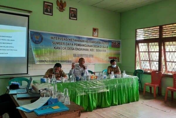 INTERVENSI KETAHANAN KELUARGA BERBASIS SUMBER DAYA PEMBANGUNAN DESA.