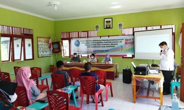 Fasilitasi Pelaksanaan Program Ketahanan Keluarga pertemuan ke-2.