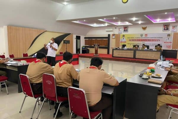 Seminar Kepemudaan dengan tema “Mewujudkan Pemuda Sanggau Yang Berwawasan Kebangsaan dan Berdaya Saing”.