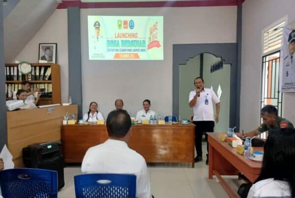 Launching Desa Bersinar di Desa Pusat Damai Kecamatan Parindu.